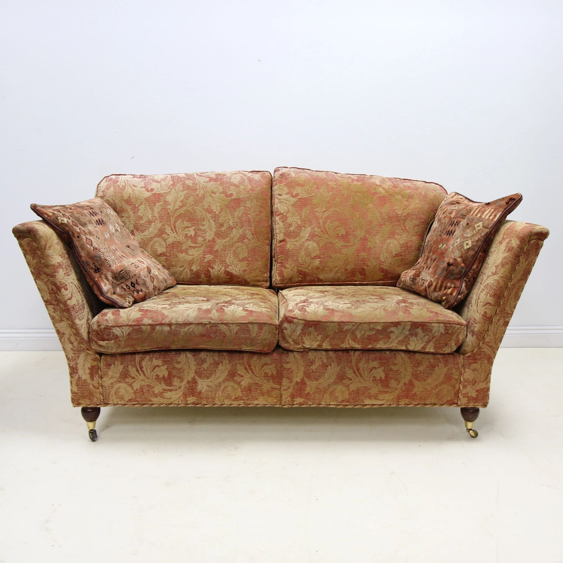 Duresta Ruskin 2-Seater Sofa.