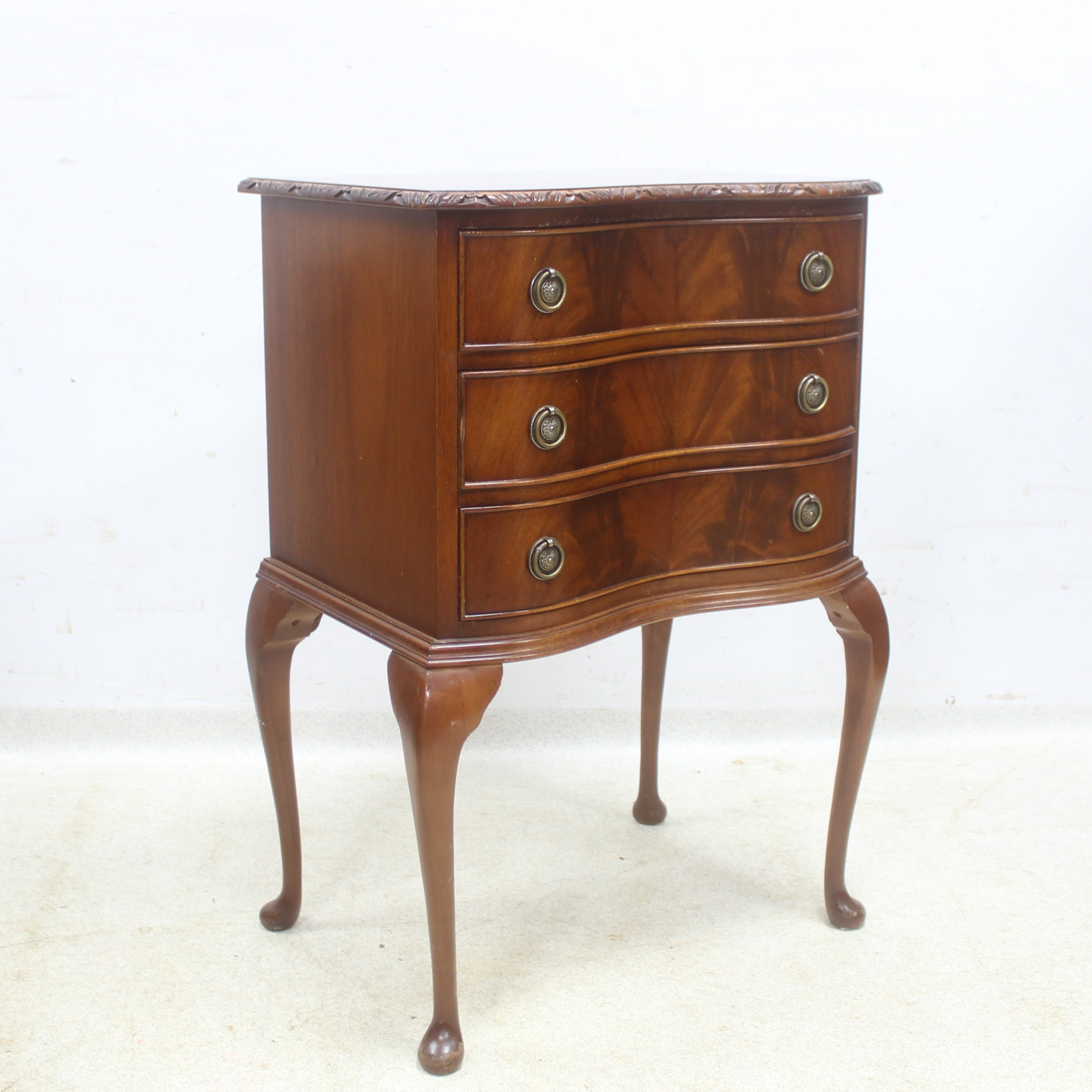 Small Mahogany Veneered Serpentine Front 3 drawer Chest of drawers
