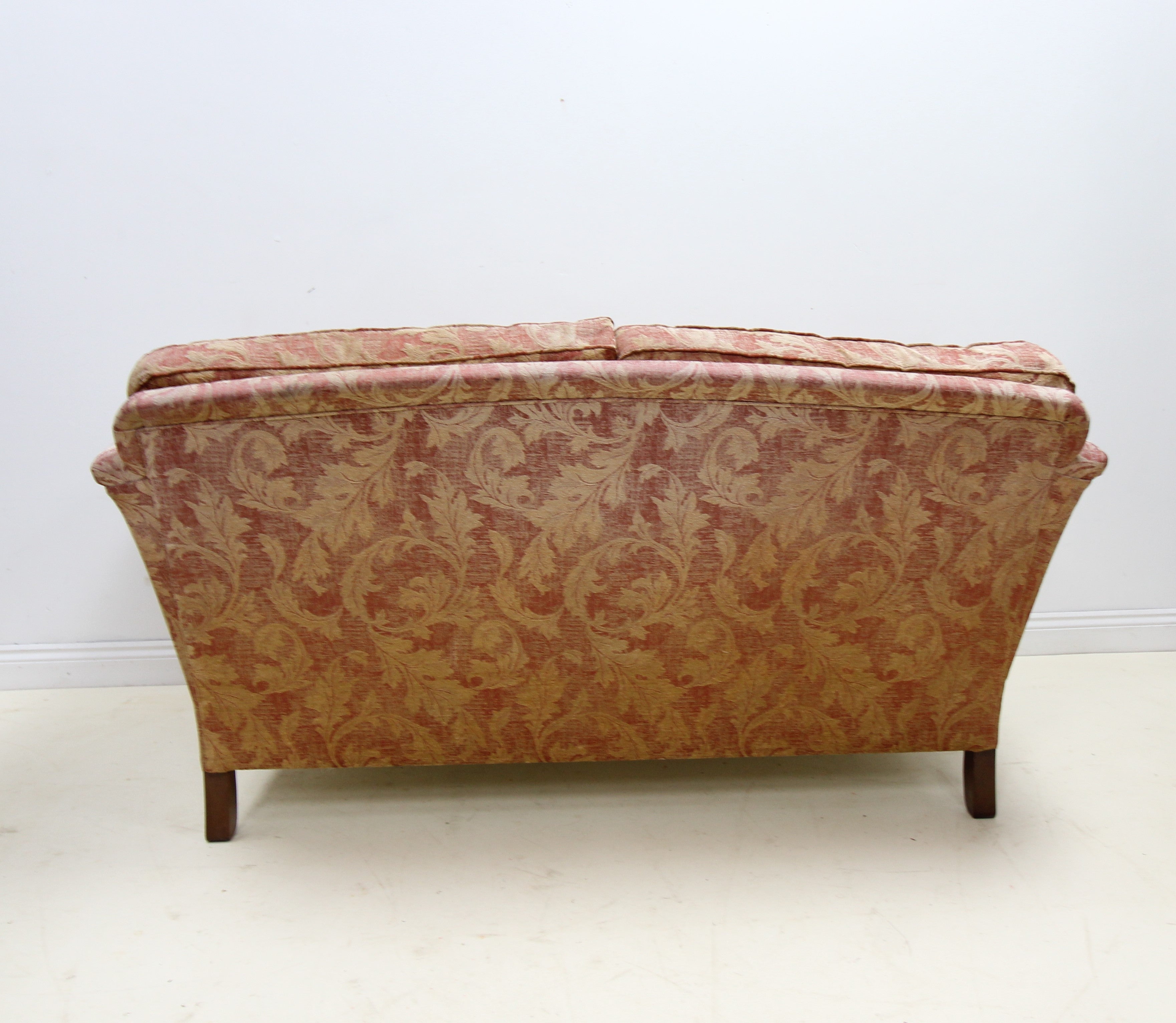 Duresta Ruskin 2-Seater Sofa.