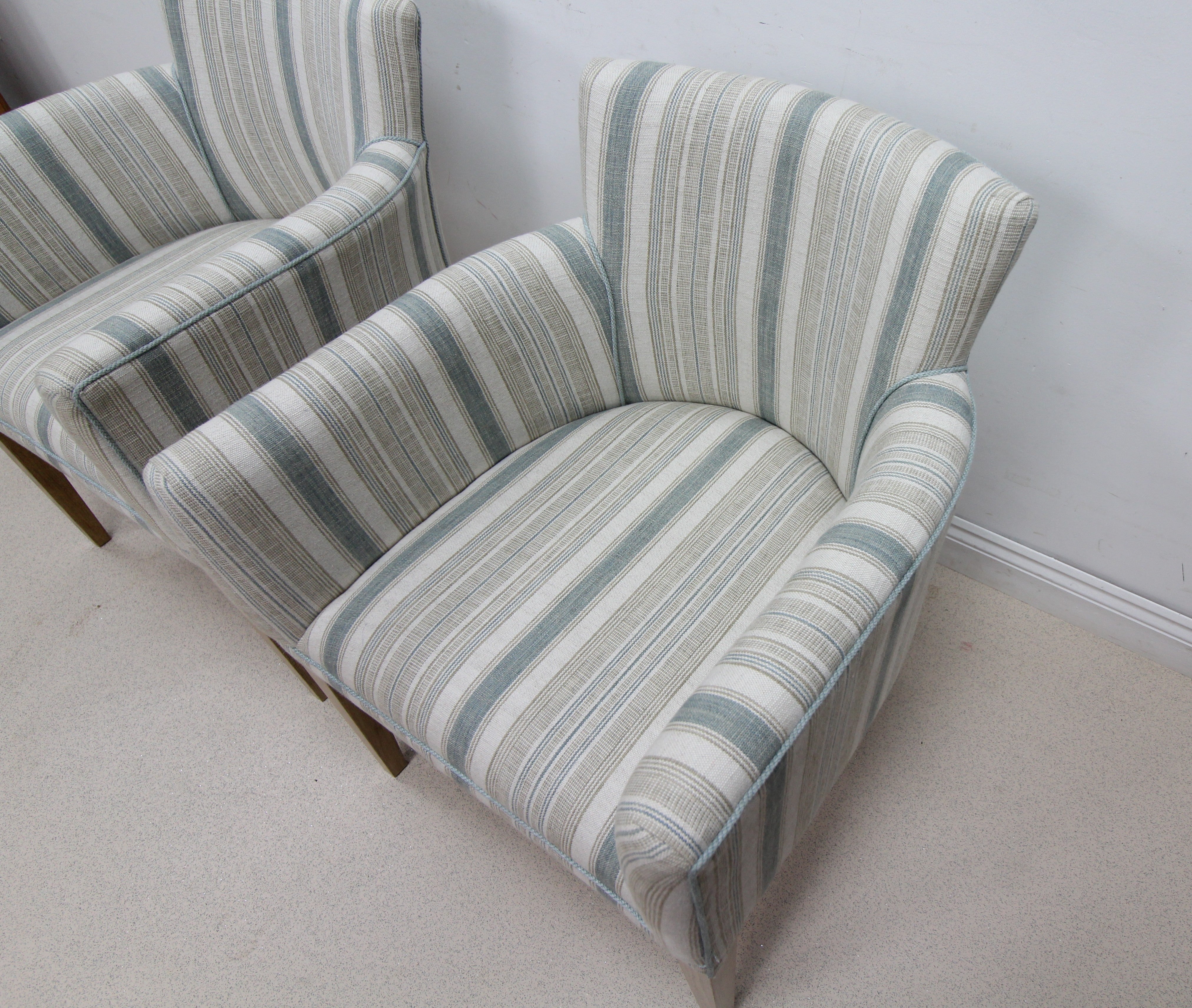 Elegant Pair of Modern Upholstered Tub Chairs Armchairs