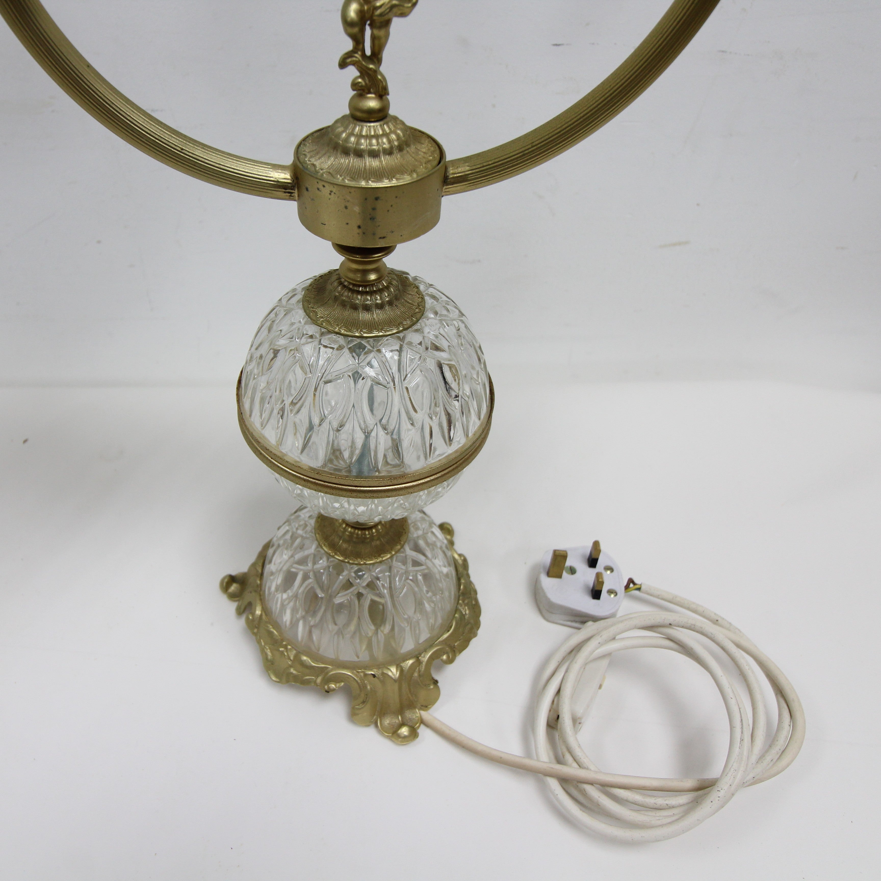 Elegant Italian Style Crystal & Cherub Table Lamp