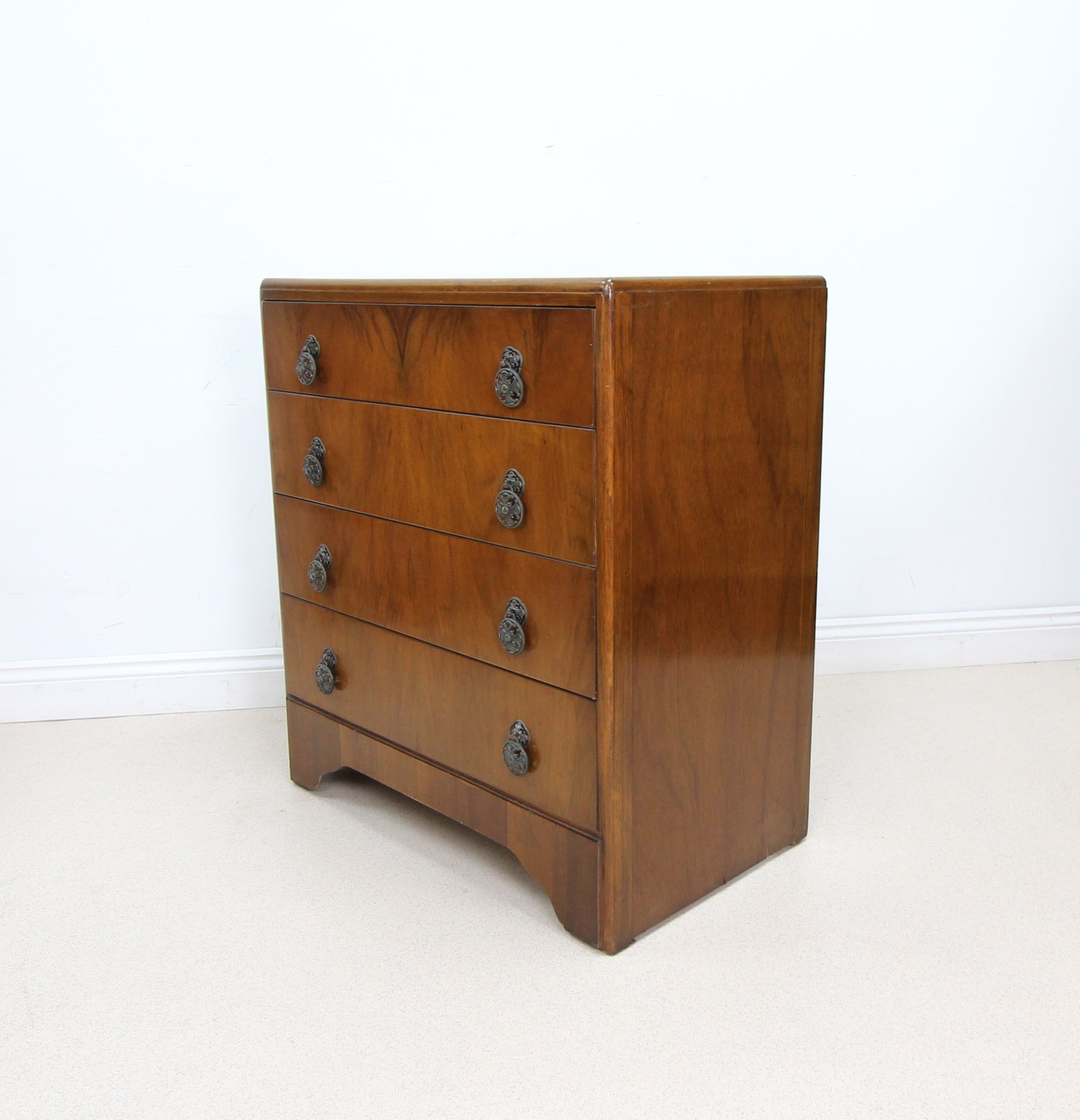 Mid Century 4 Drawer Chest of Drawers by Beeanese