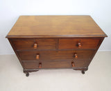 Antique mahogany chest of 4 drawers with turned handles and cabriole legs