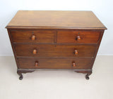 Antique mahogany chest of 4 drawers with turned handles and cabriole legs