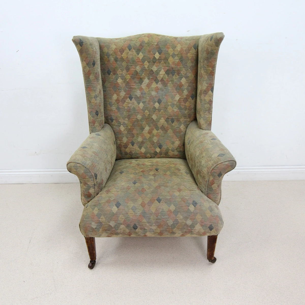 Vintage Period Style Chesterfield Design High back Chair Armchair
